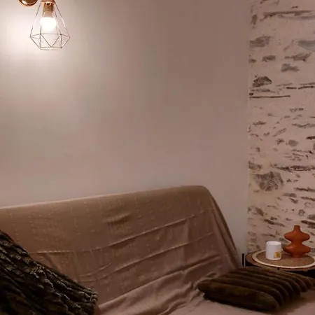 La Maisonette Mellona Шале Chanzeaux